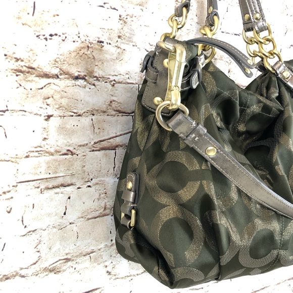 SOLD Coach Shoulder Bag - Picture 4 of 8